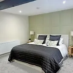 بيت للعطل Stone's Throw