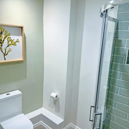 Nyaraló Stone's Throw *